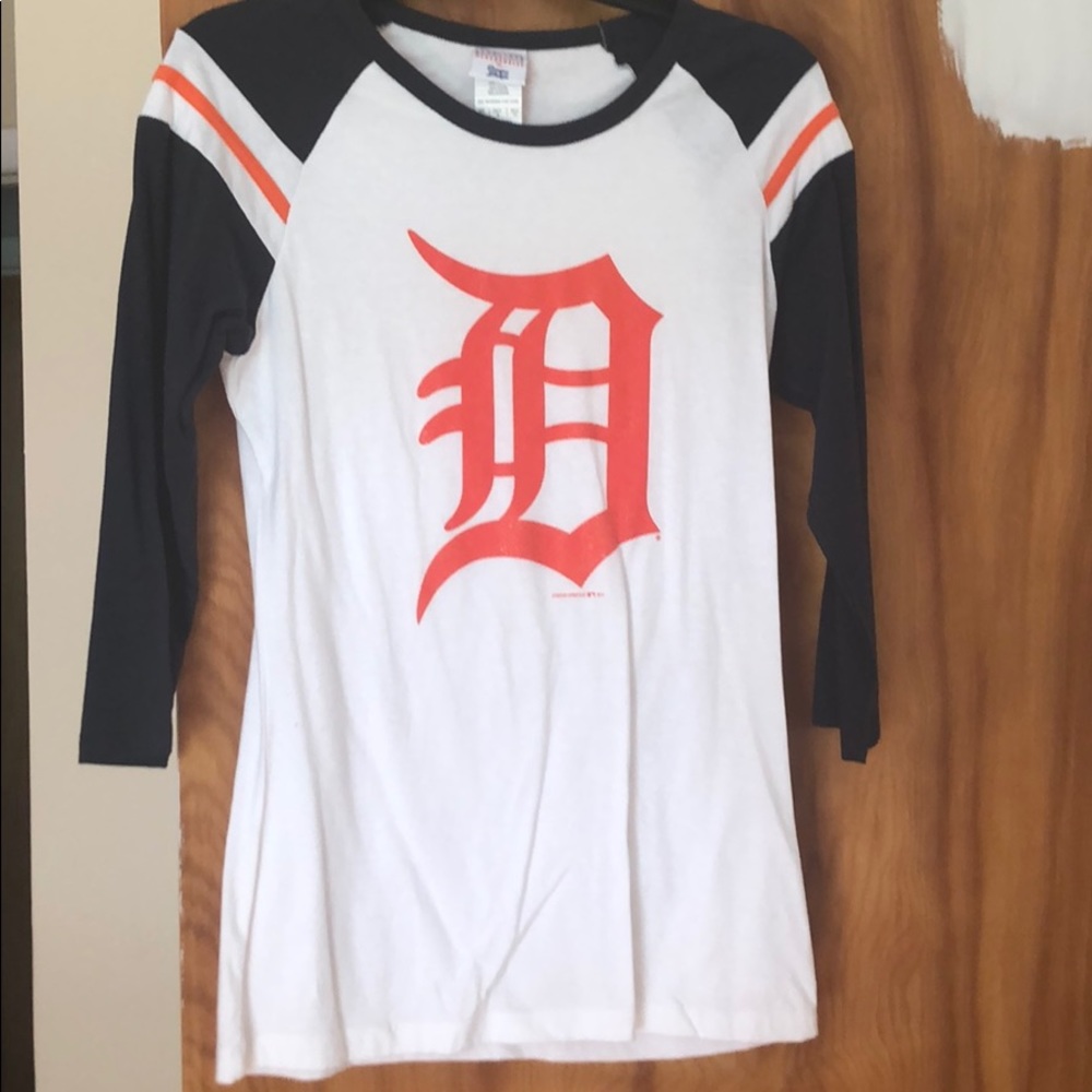 Detriot tigers baseball tee